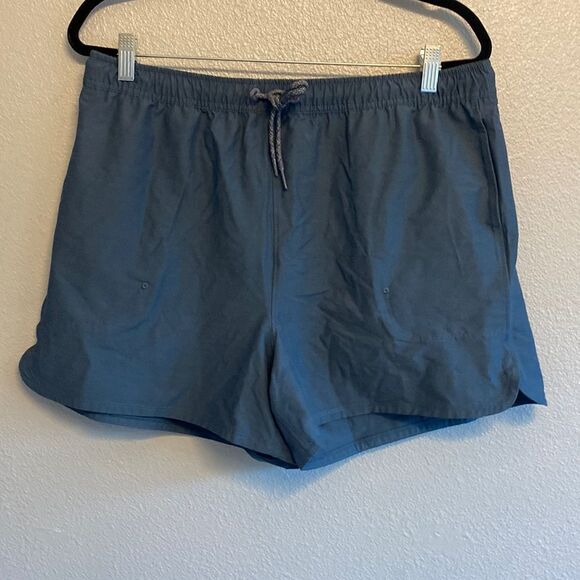 NWT- All Birds-Natural run shorts- soft blue- Size Large - Picture 1 of 9